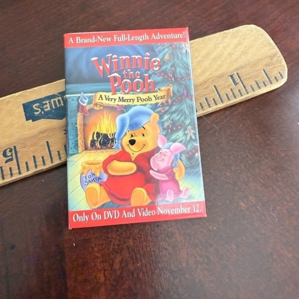 Vintage Winnie the Pooh Brooch